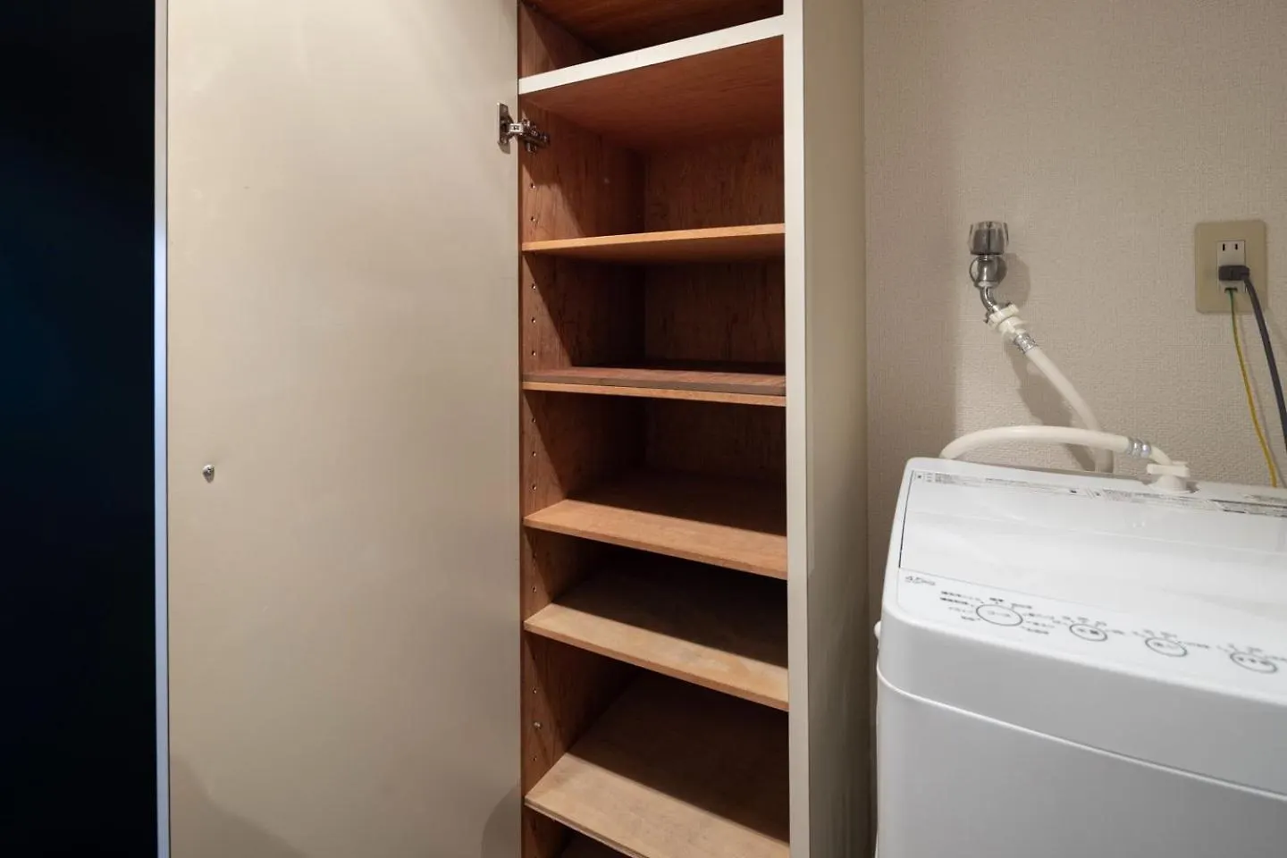 Sharman Yayoi Apartment Tokyo